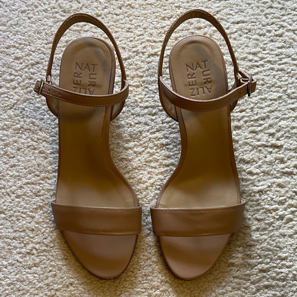 Naturalizer Bristol Crème Brûlée Ankle-Strap Sandals in Tan